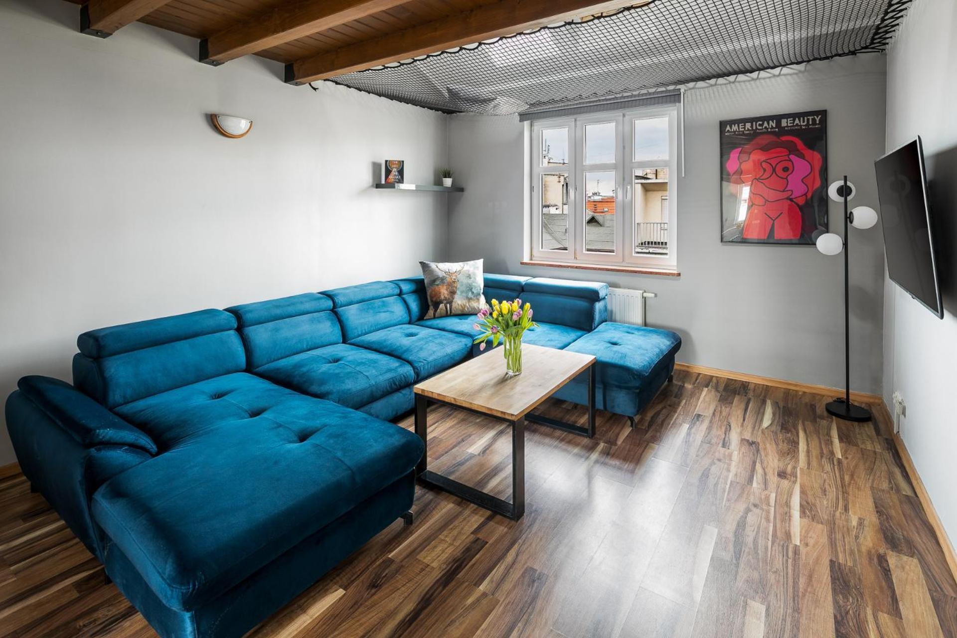 Corner House Apartment