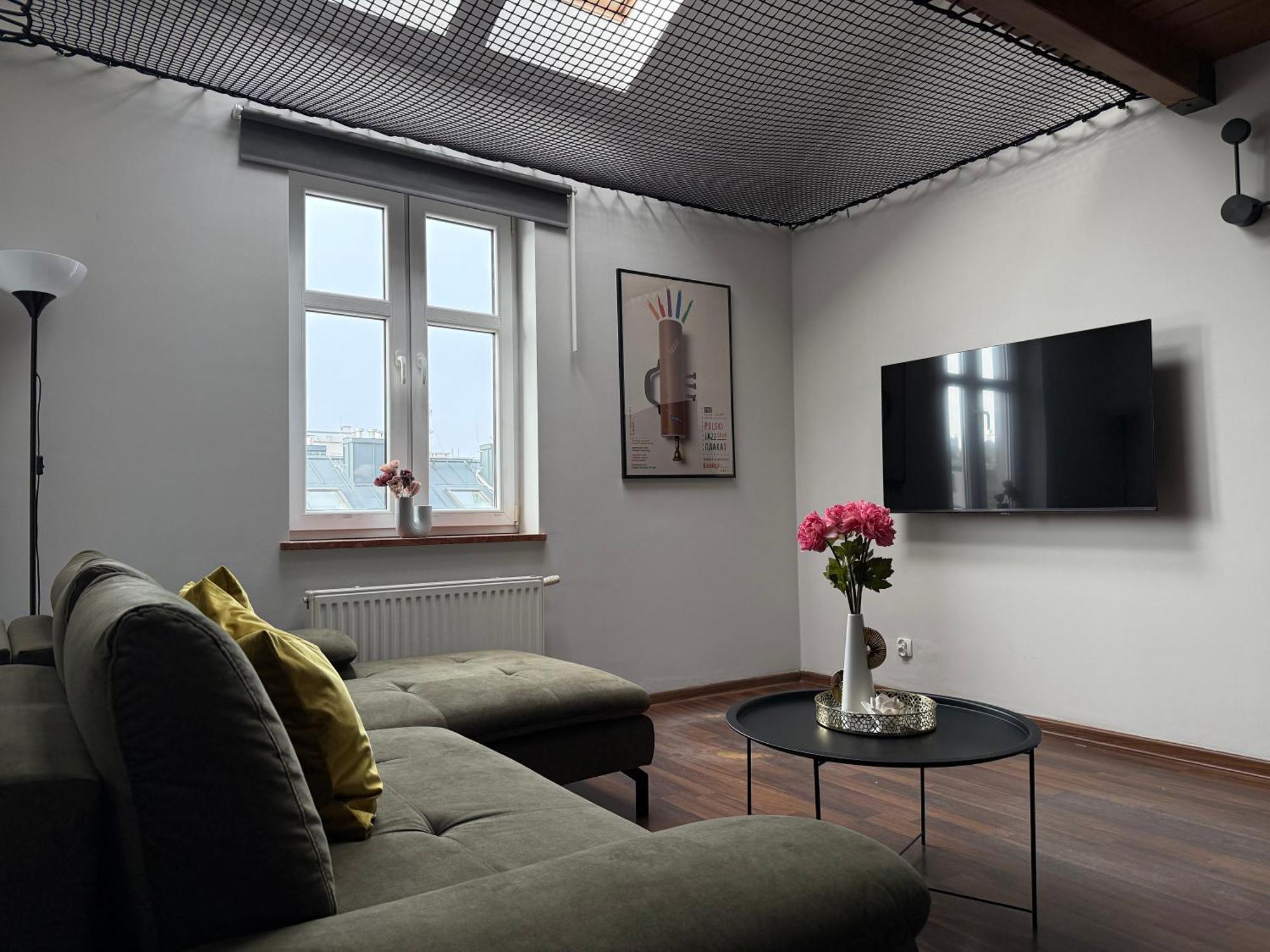Corner House Apartment