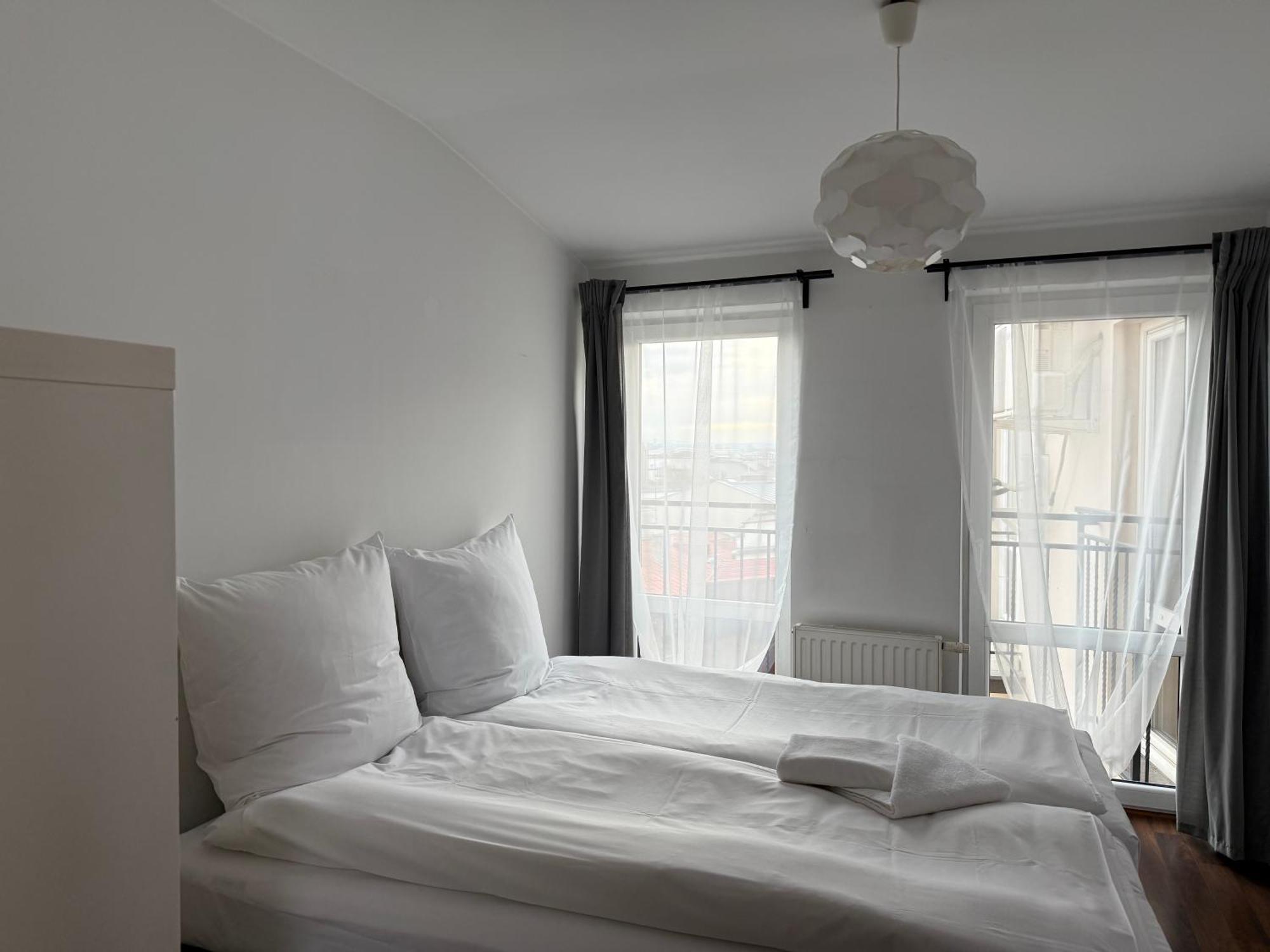 Corner House Apartment