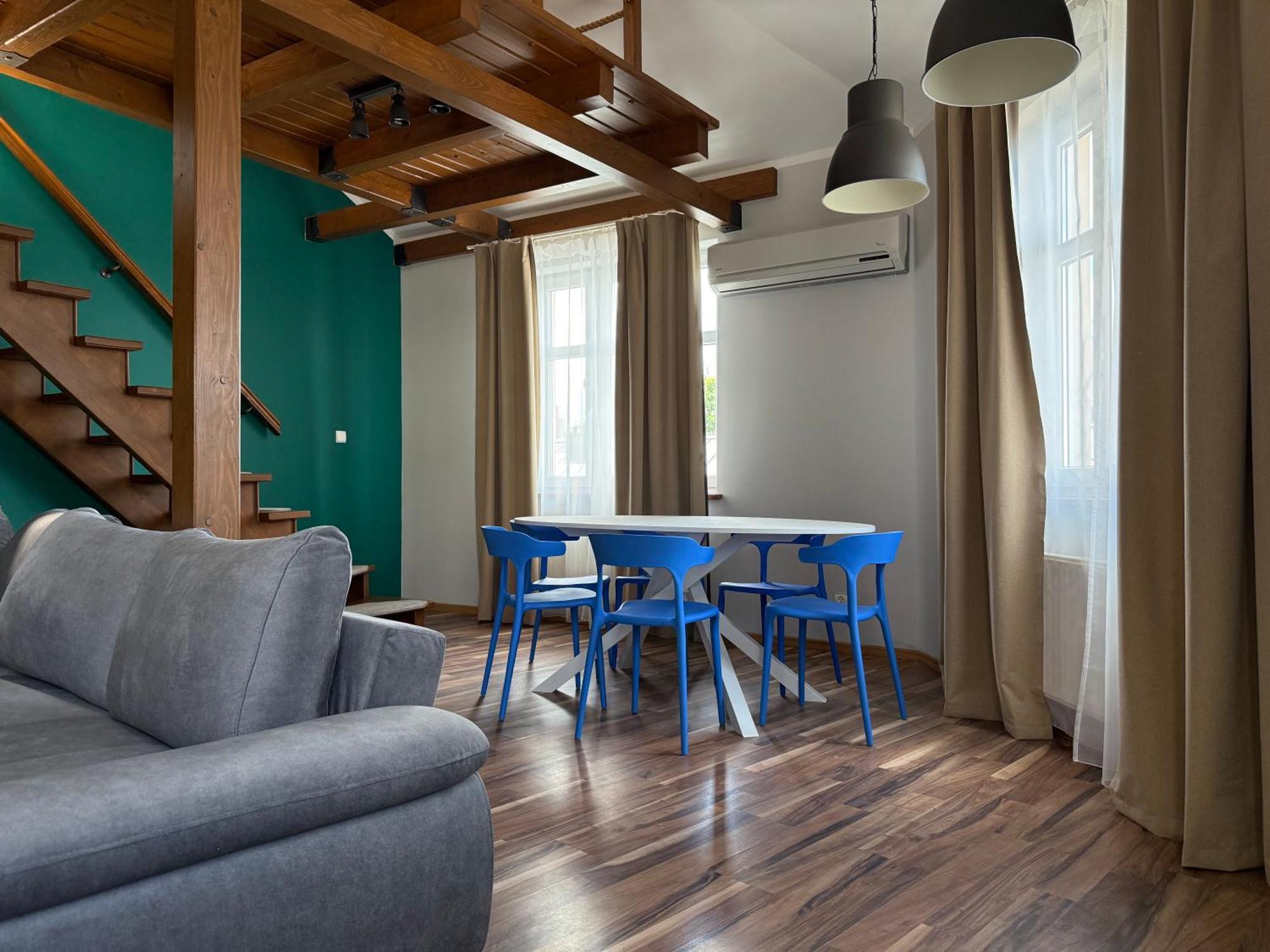 Apartment Corner House